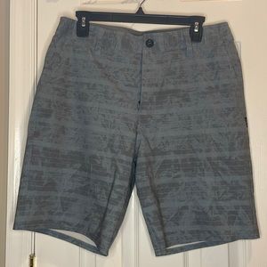 O’Neill Boardwalk Shorts (size 32)